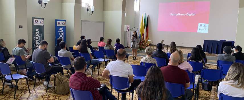 Universidad von Humboldt capacitó a comunicadores de la región en Periodismo Digital